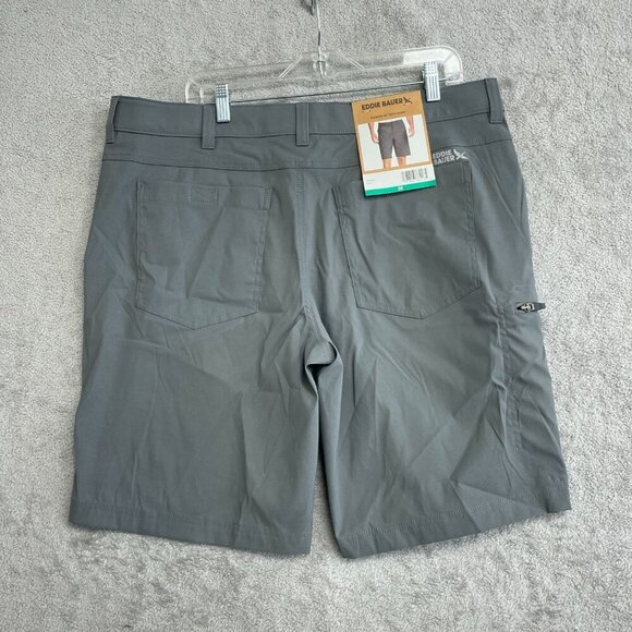 NEW Eddie Bauer Men's Size 38 Rainier 10" Tech Shorts Gray Outdoor Cargo - Picture 3 of 6